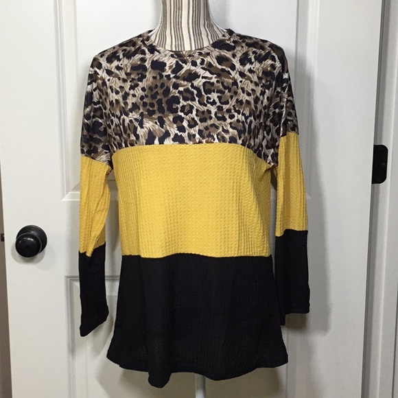 Tops - NWT! Leopard Print Color-Blocked Long-Sleeve Tee